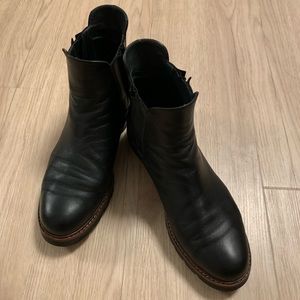 SW Black Leather Chelsea Boots
